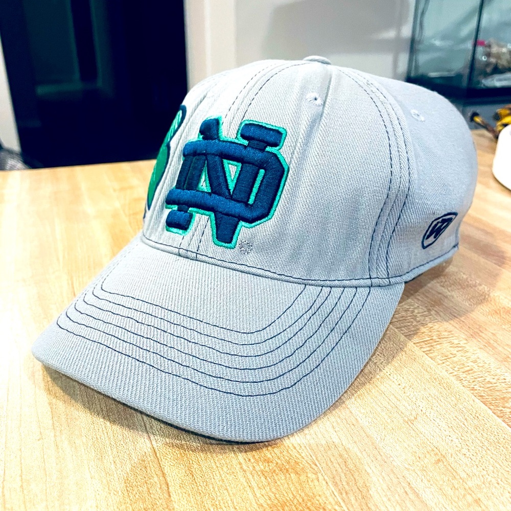 Norte Dame Fighting Irish Top Of the World Gray Green Hat Cap Large Flex Stretch